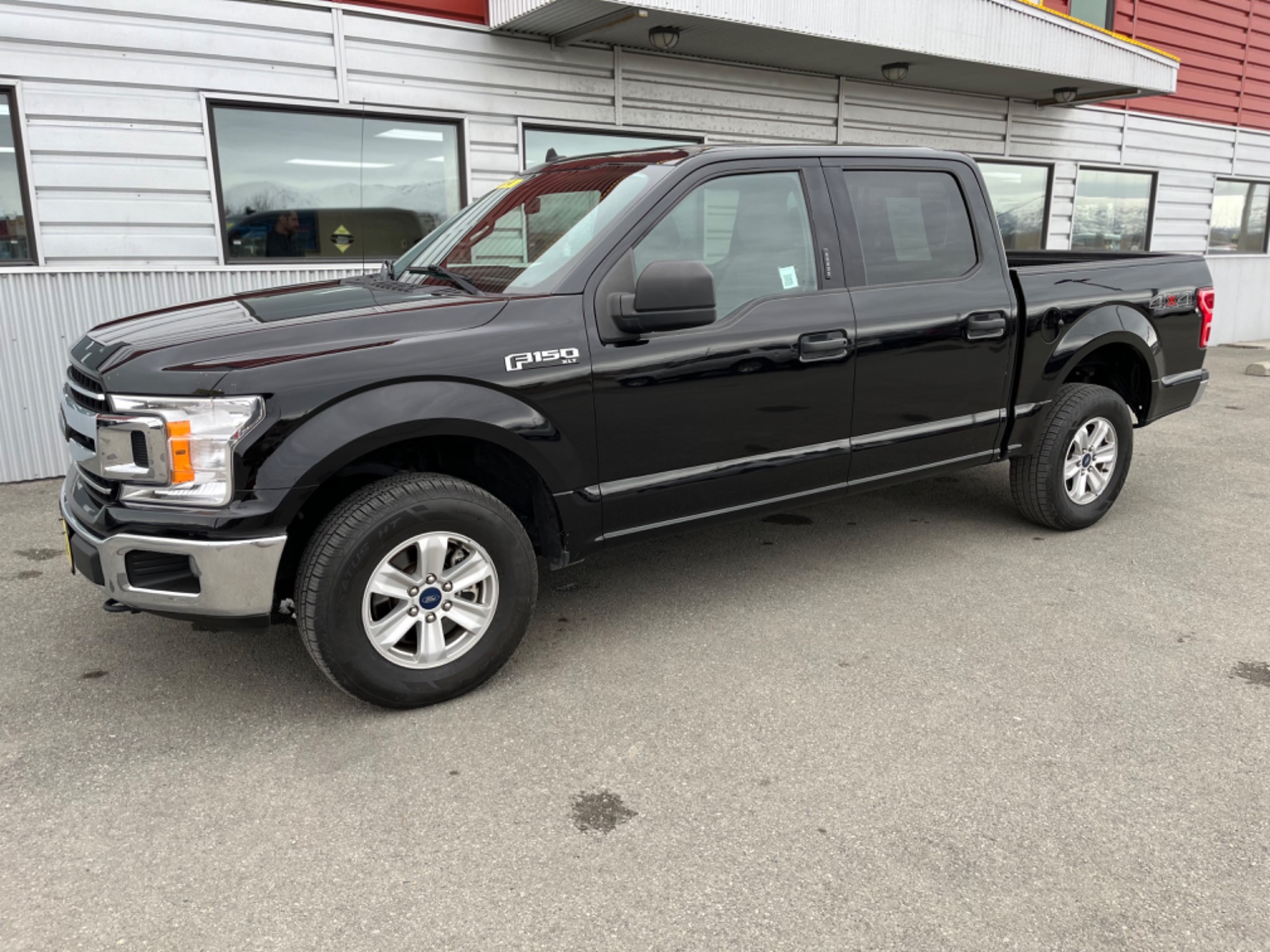 photo of 2020 Ford F-150 XLT SuperCrew 6.5-ft. Bed 4WD